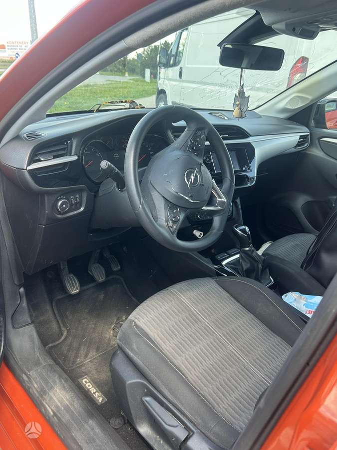 Opel Corsa, 1.2 l., Хэтчбек