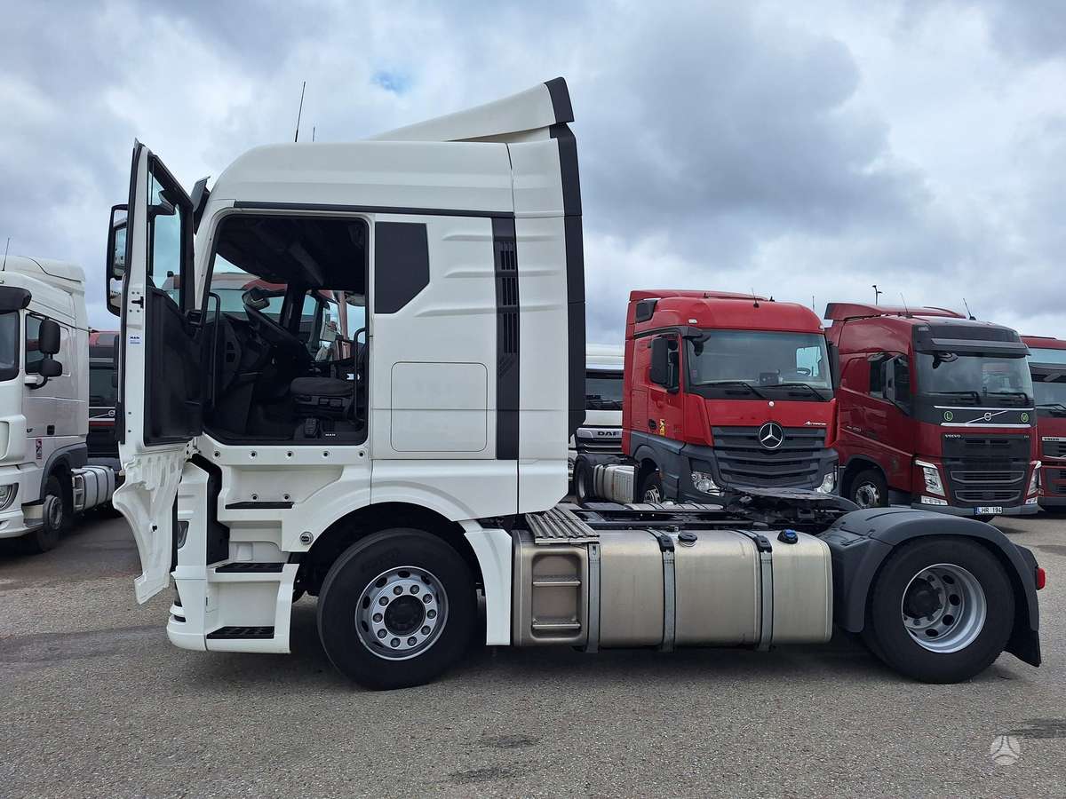 MAN TG[18,480,GX, double sleeper