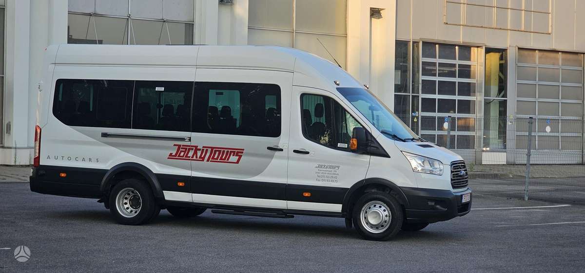 Ford Transit, passenger minibus