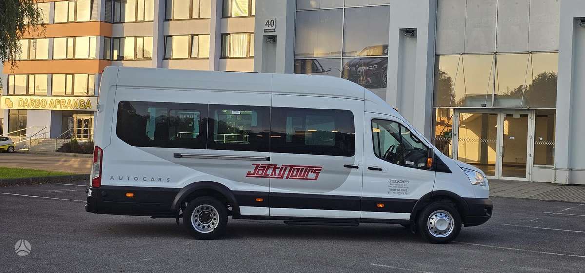 Ford Transit, пассажирский микроавтобус