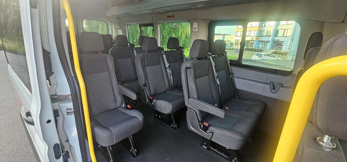 Ford Transit, keleivinis mikroautobusas