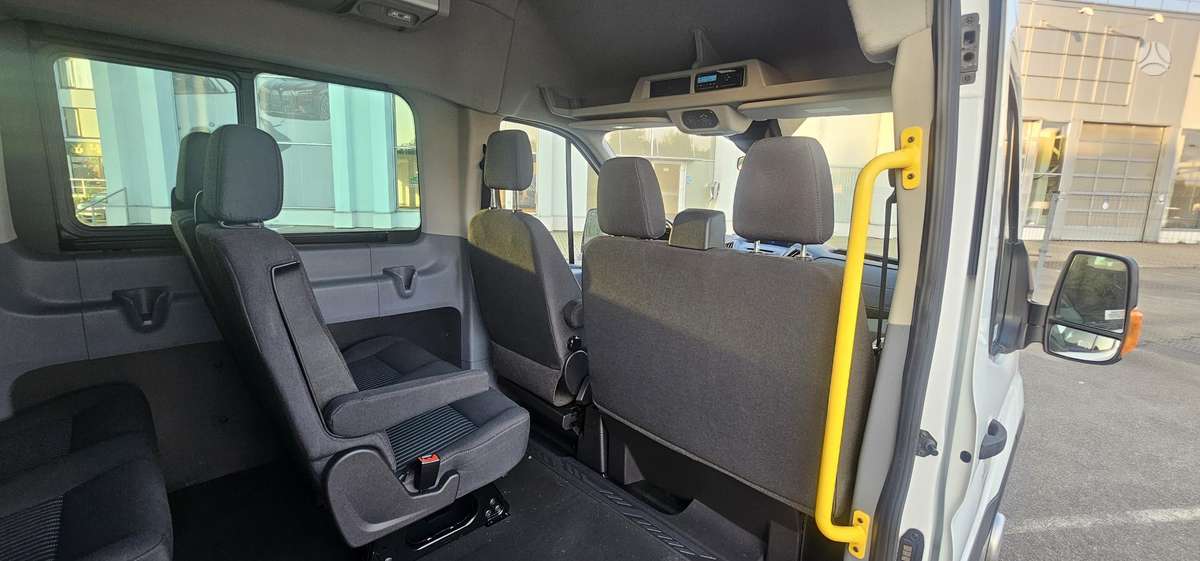 Ford Transit, passenger minibus