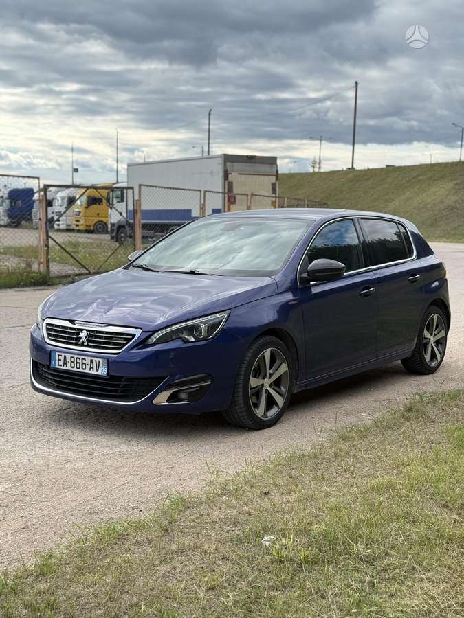 Peugeot 308, 1.2 l., hatchback