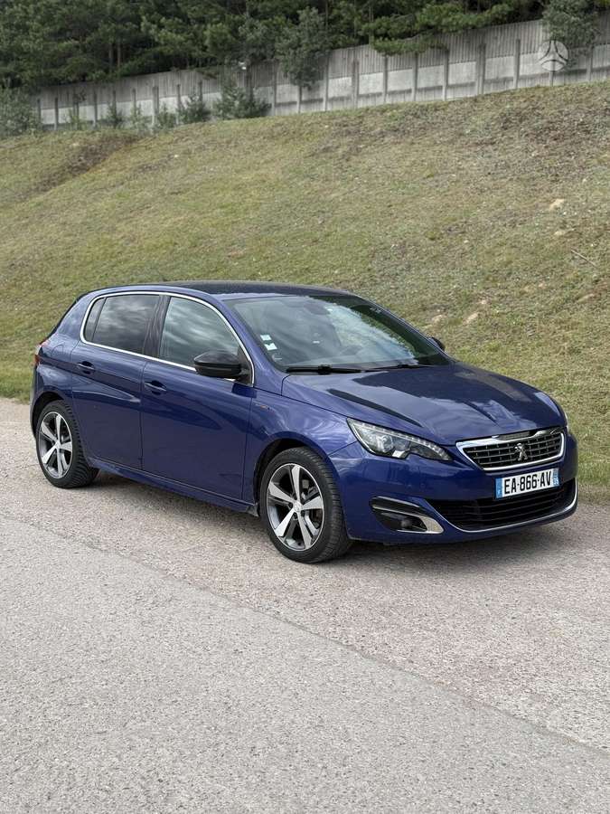 Peugeot 308, 1.2 l., hatchback