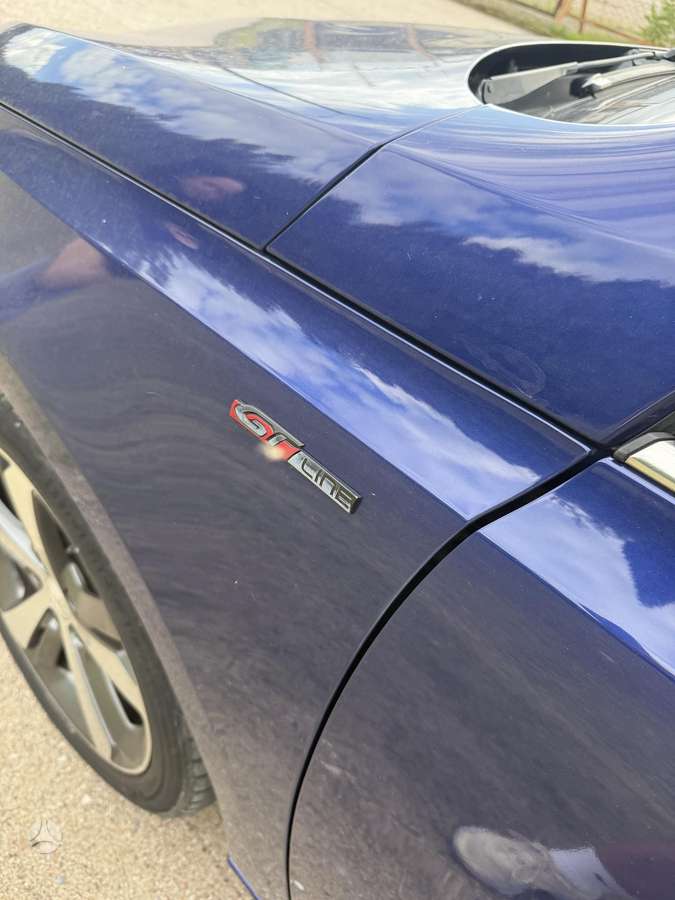 Peugeot 308, 1.2 l., hatchback