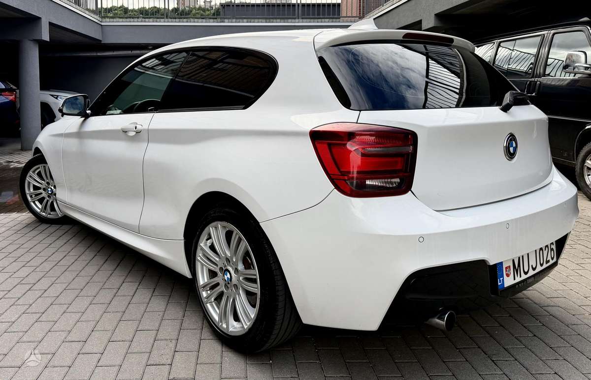 BMW 116, hečbekas