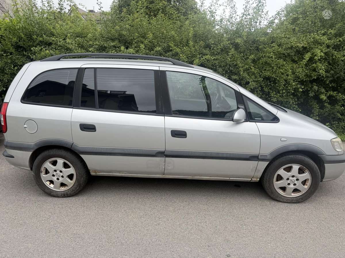 Opel Zafira, 2.0 l., Минивэн