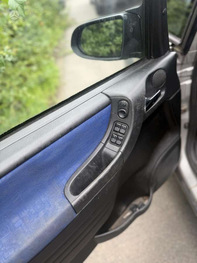 Opel Zafira, 2.0 l., Минивэн