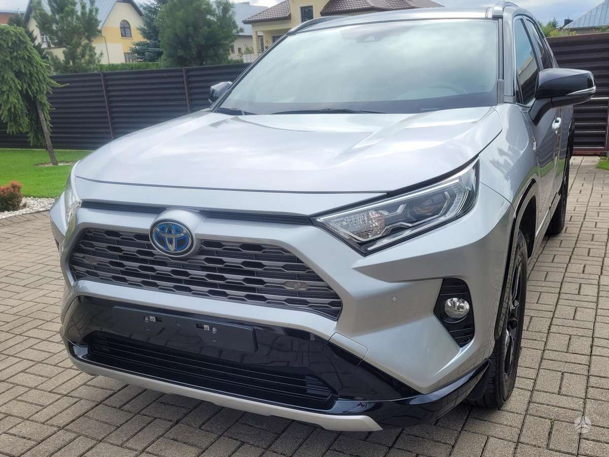 Toyota RAV4 - 3