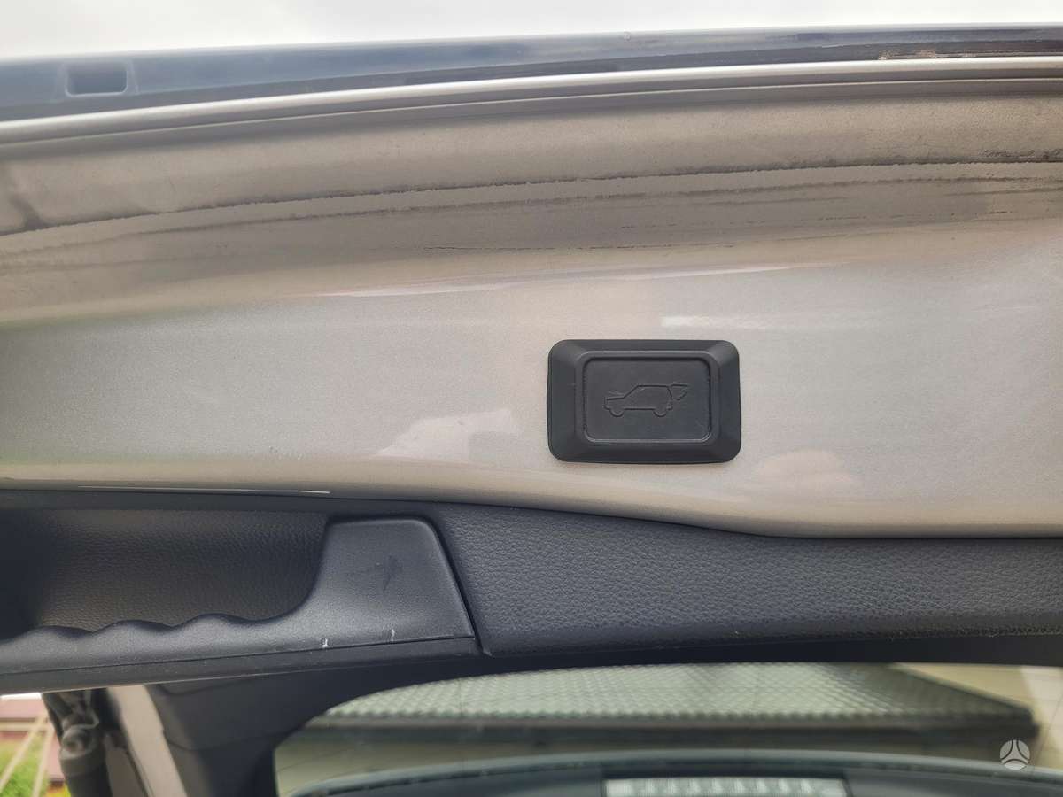 Toyota RAV4 - 12