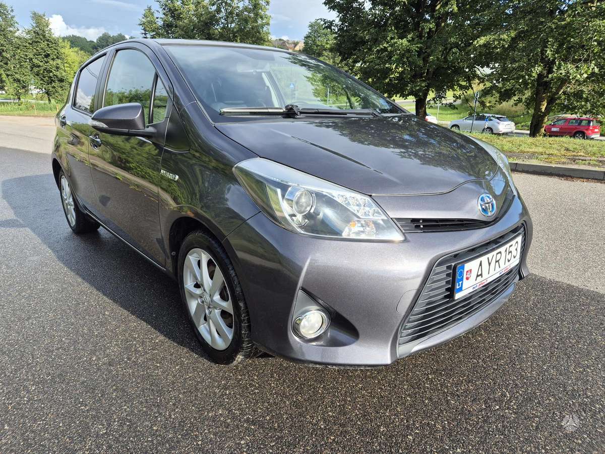 Toyota Yaris, 1.5 l., hatchback