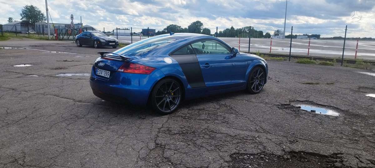 Audi TT, 2.0 l., coupe