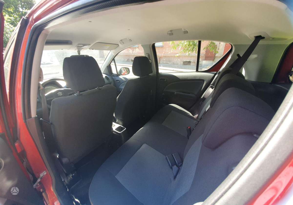 Suzuki Splash, 1.0 l., mpv / minivan