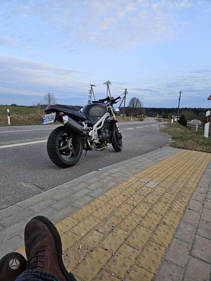 Triumph Speed Triple 995cc, street / classic
