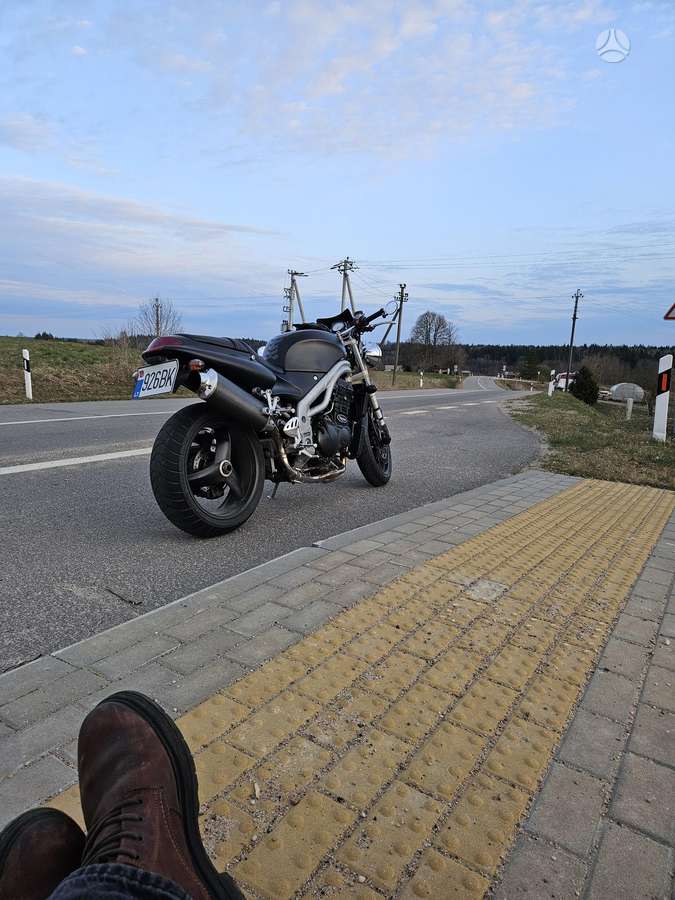 Triumph Speed Triple 995cc, street / classic