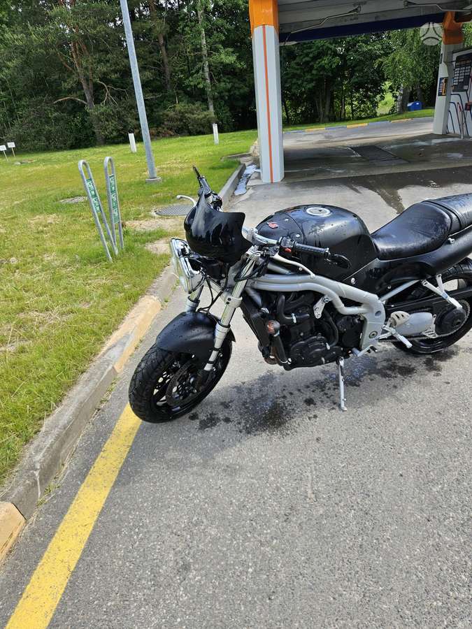 Triumph Speed Triple 995cc, street / classic