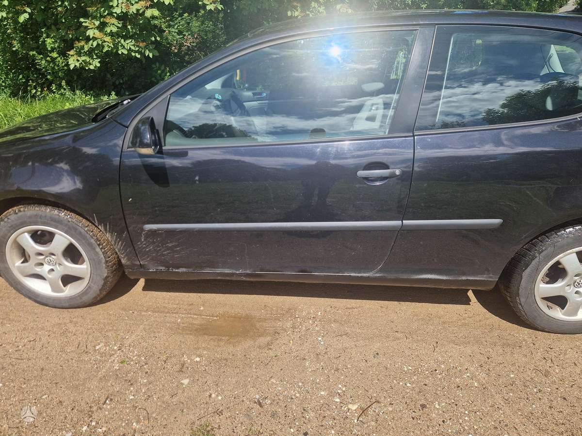 Volkswagen Golf - 2