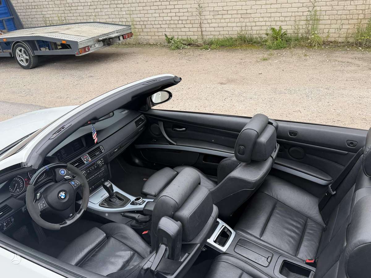 BMW 330, 3.0 l., Кабриолет