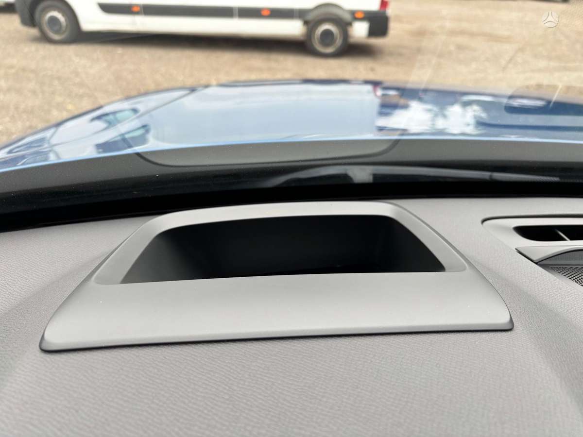 Volvo XC90 - 10
