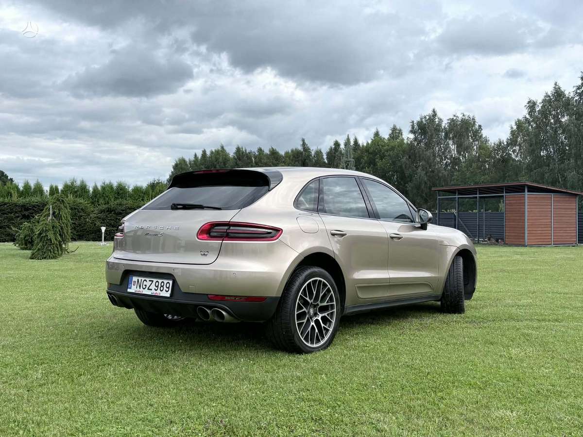 Porsche Macan - 3
