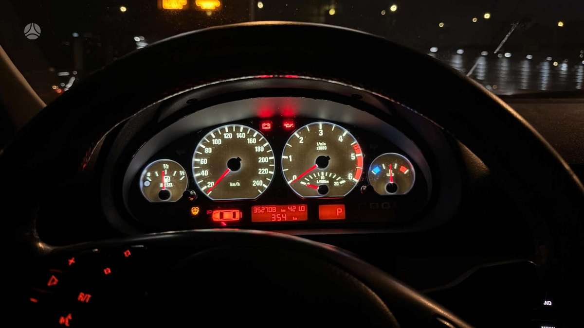 BMW 330, 3.0 l., Универсал