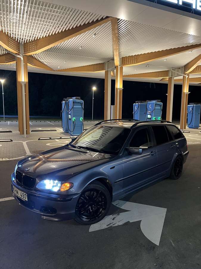 BMW 330, 3.0 l., wagon