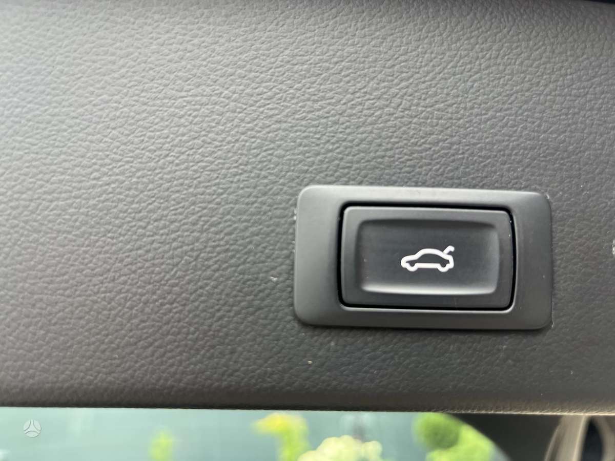 Audi A6, 2.0 l., universalas