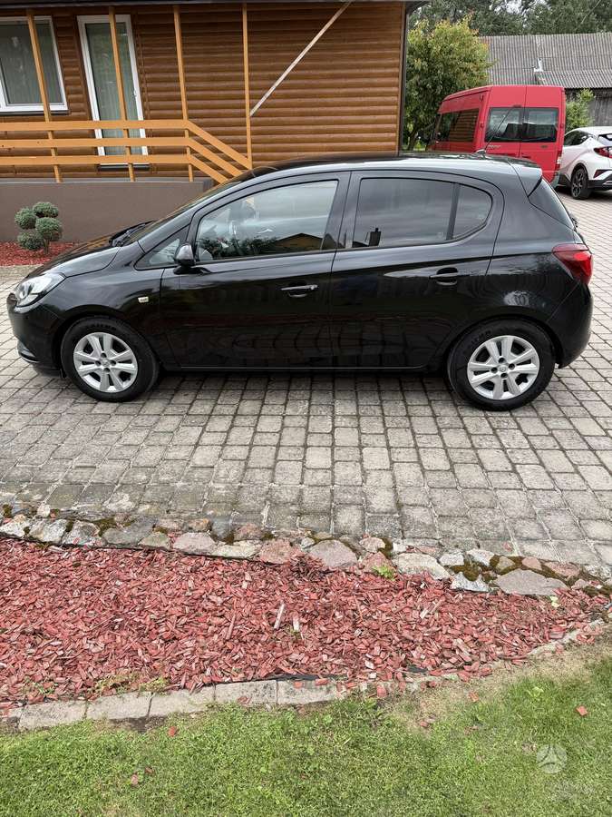 Opel Corsa, 1.3 l., Хэтчбек