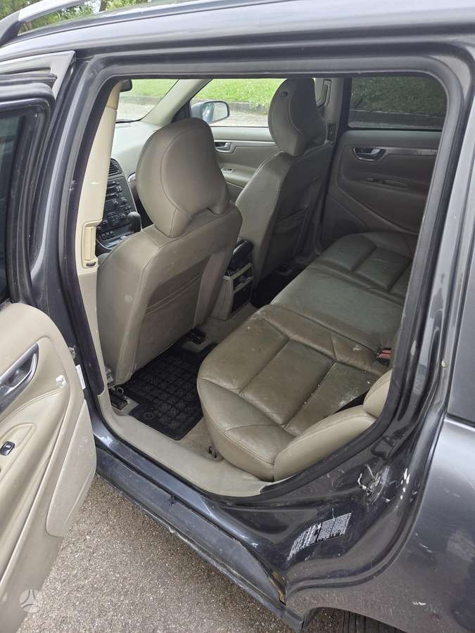 Volvo V70, 2.4 l., Универсал