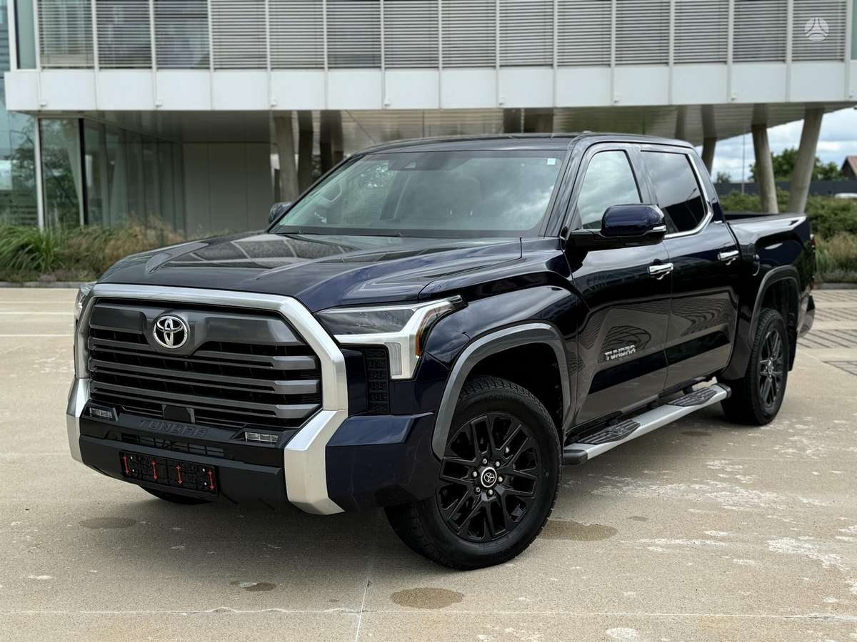 Toyota Tundra - 1
