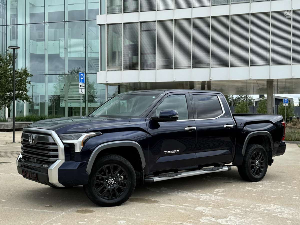 Toyota Tundra - 2