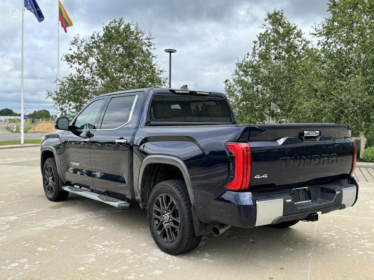 Toyota Tundra - 6