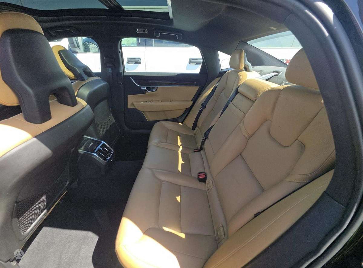 Volvo S90, 2.0 l., Седан