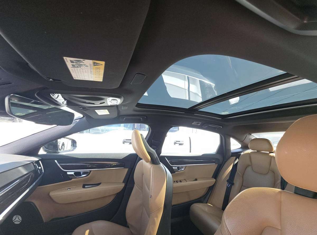 Volvo S90, 2.0 l., Седан