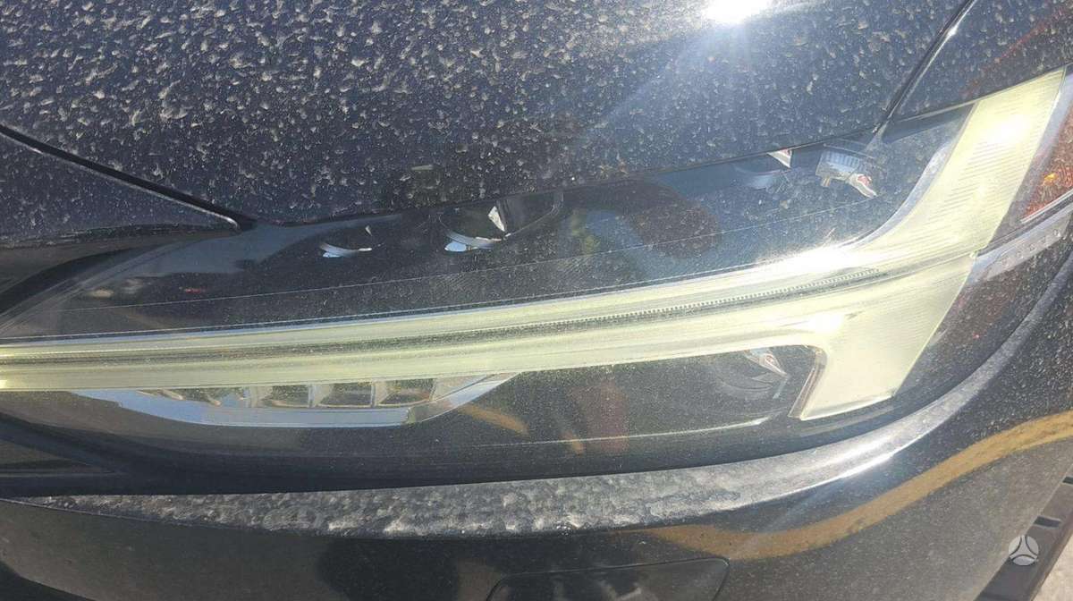 Volvo S90, 2.0 l., Седан