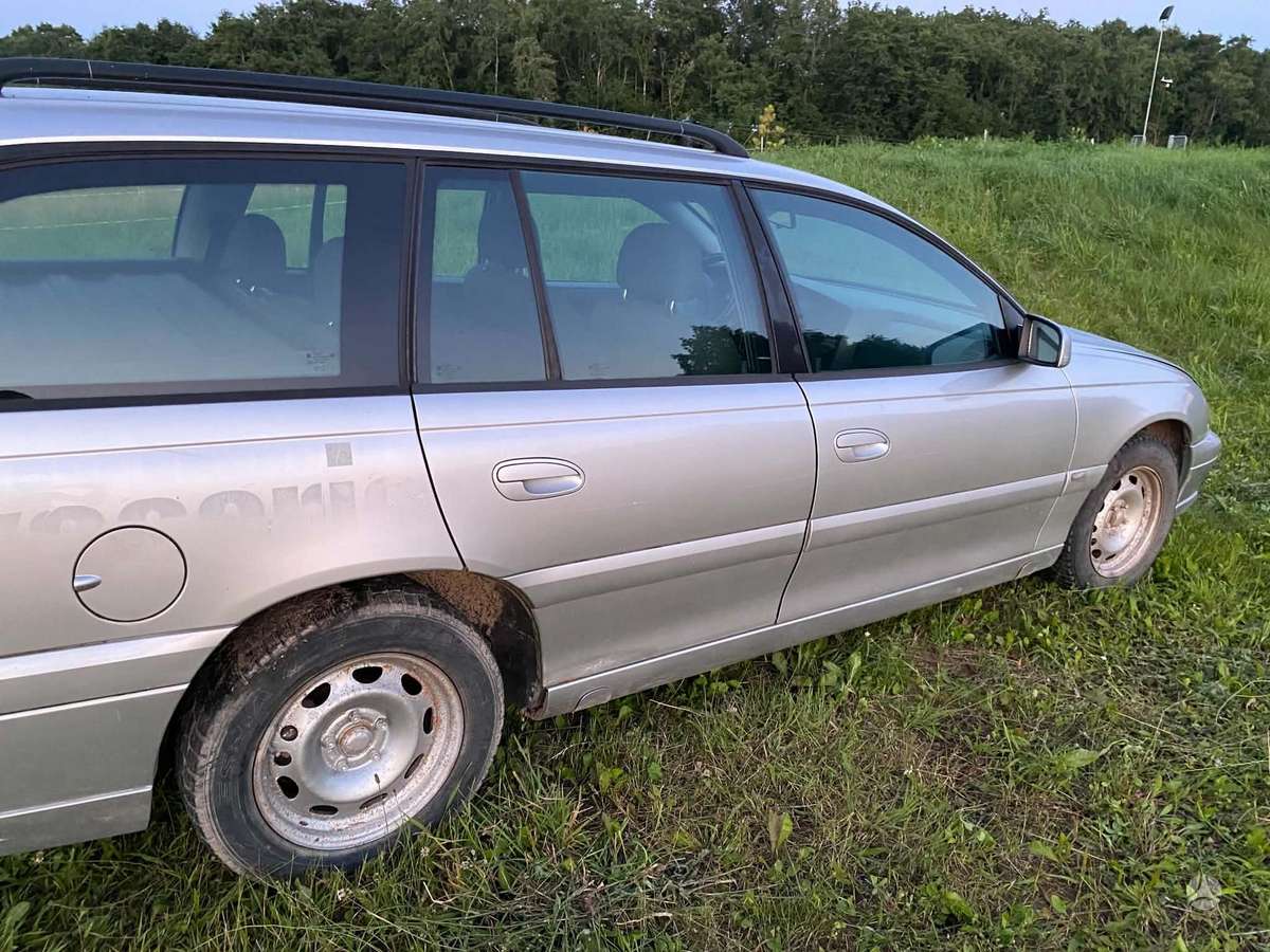 Opel Omega