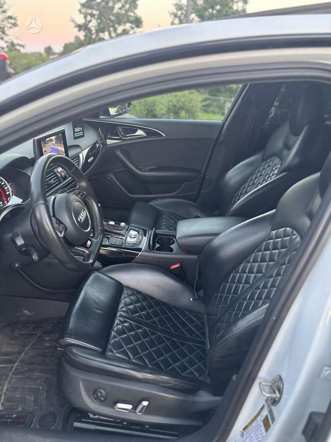 Audi A6, 3.0 l., Седан