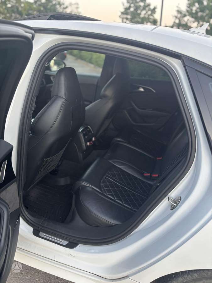 Audi A6, 3.0 l., sedanas