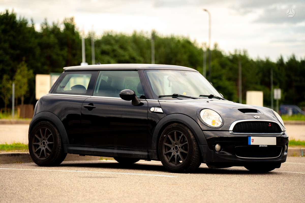 Mini Cooper S, 1.6 l., Хэтчбек