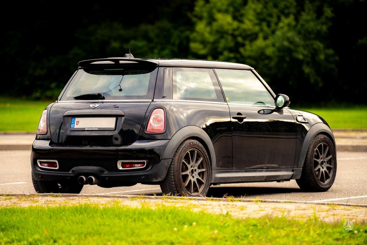 Mini Cooper S, 1.6 l., Хэтчбек
