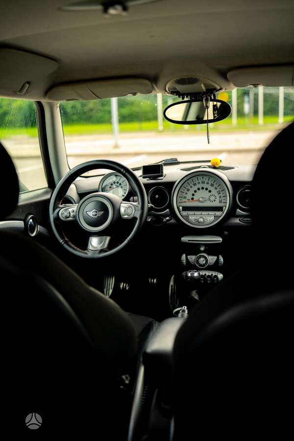 Mini Cooper S, 1.6 l., Хэтчбек