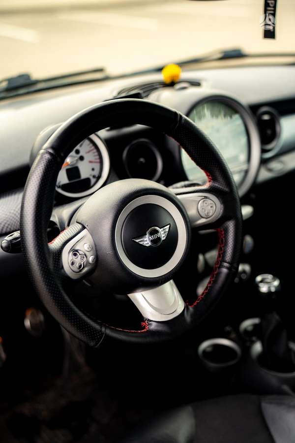 Mini Cooper S, 1.6 l., hatchback