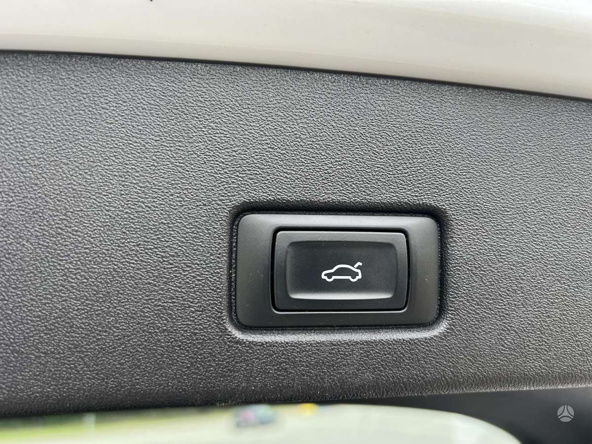 Audi Q4 e-tron, mpv / minivan