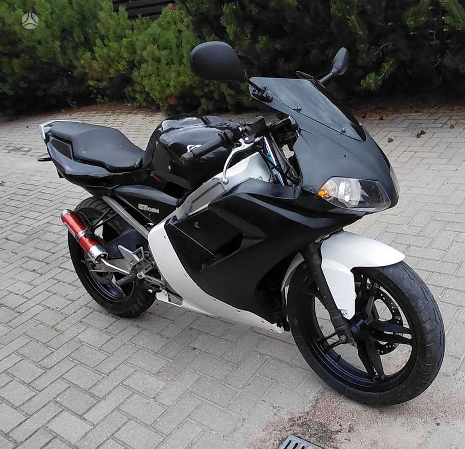 Yamaha TZR 50cc, scooters / mopeds