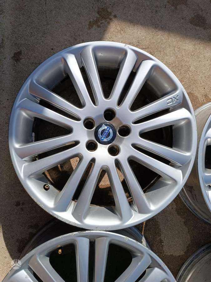 Volvo XC, light alloy, R19