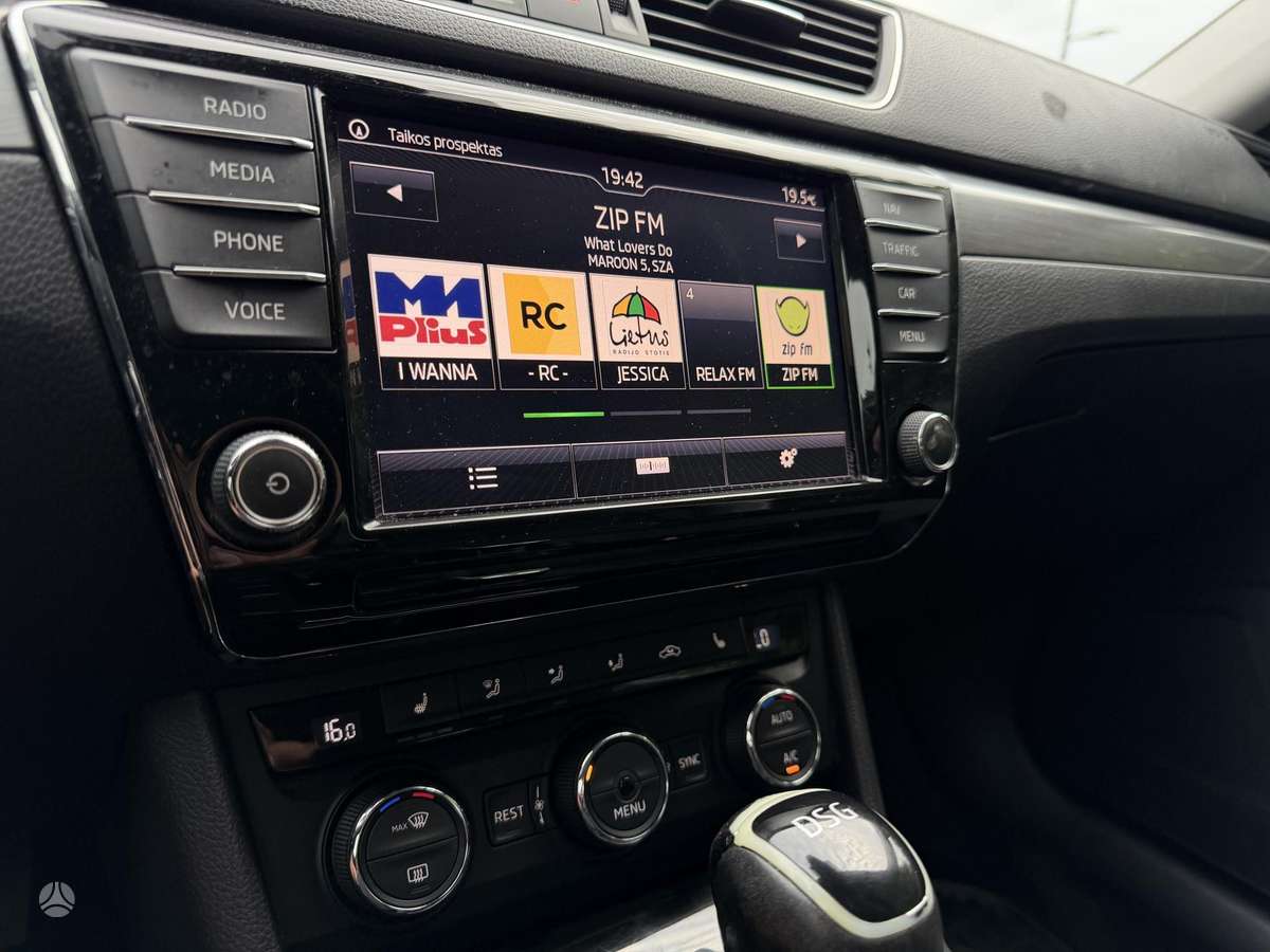 Skoda Superb, 2.0 l., Хэтчбек