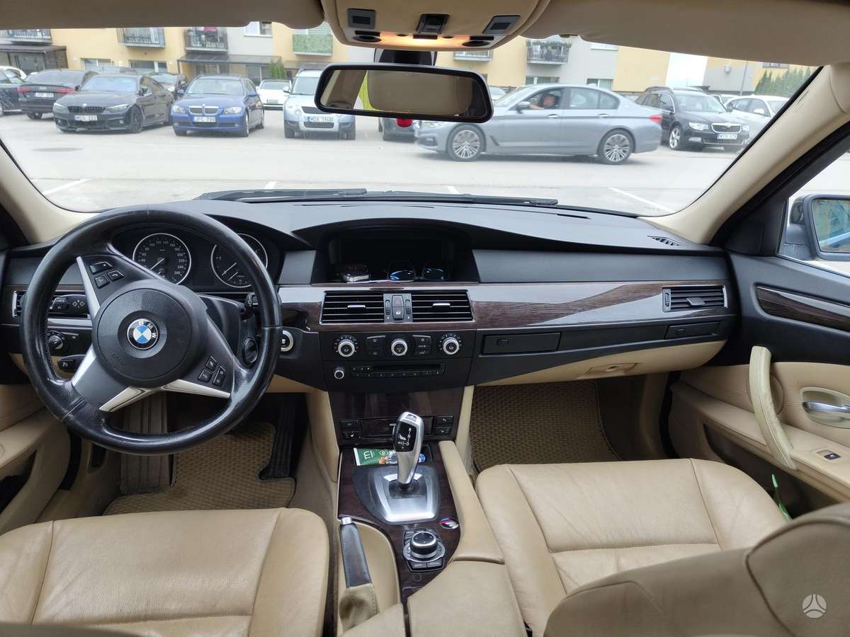 BMW 525, wagon