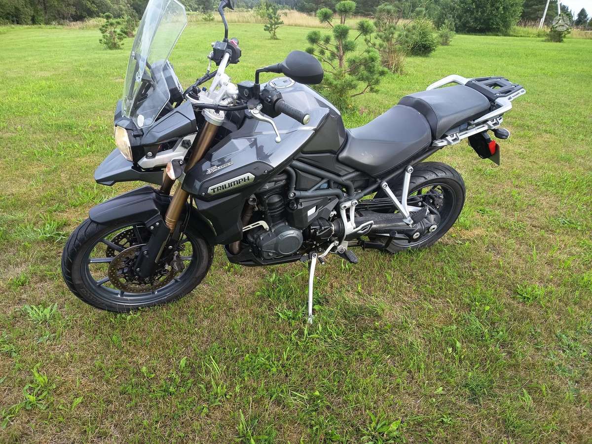 Triumph Tiger 1215cc, enduro / adventure