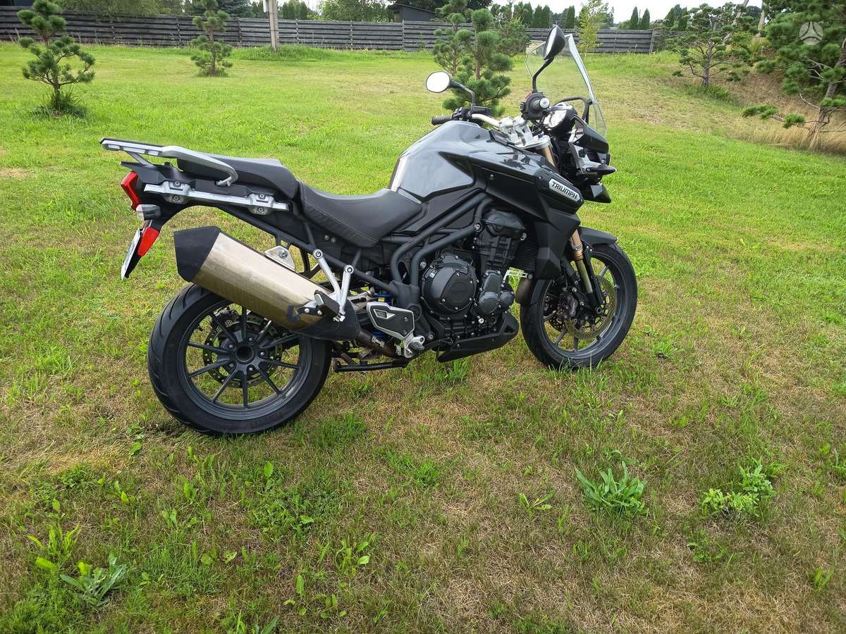Triumph Tiger 1215cc, enduro / adventure