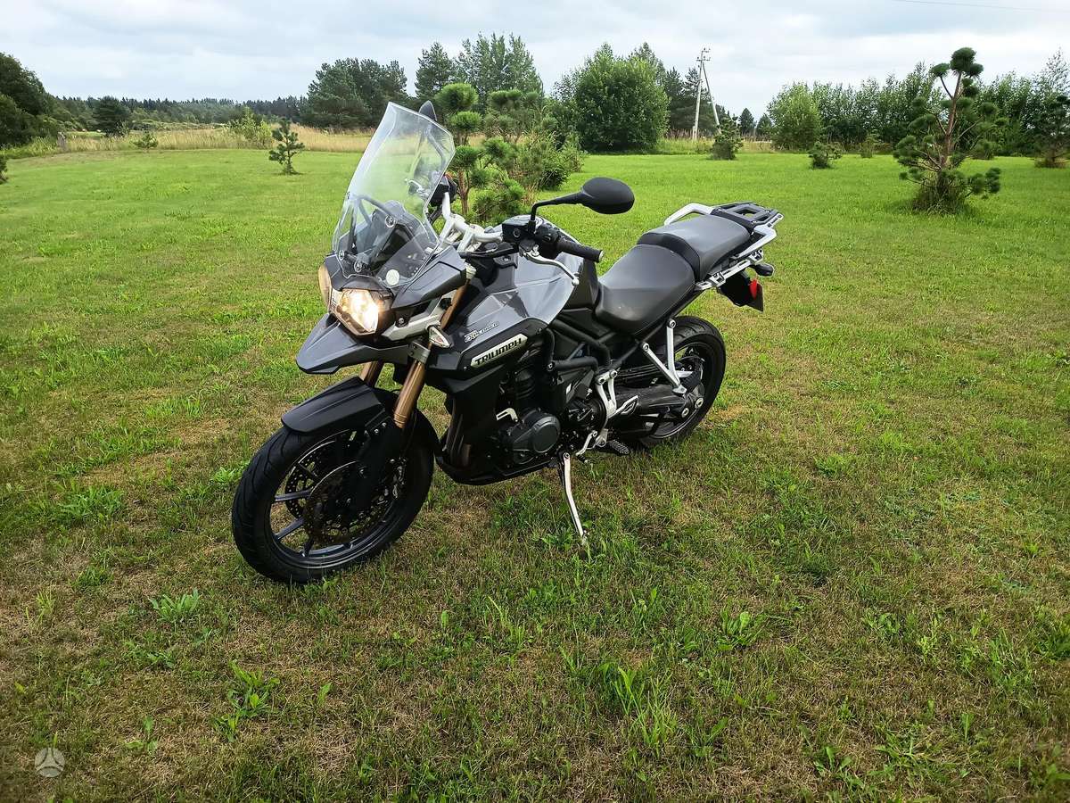 Triumph Tiger 1215cc, enduro / adventure